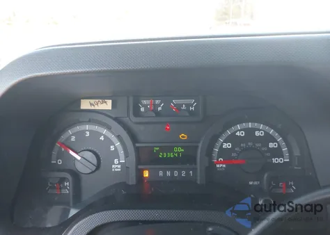 2014 Ford E-250 Commercial z USA, uszkodzony, nr VIN 1FTNE2EW9EDB19424